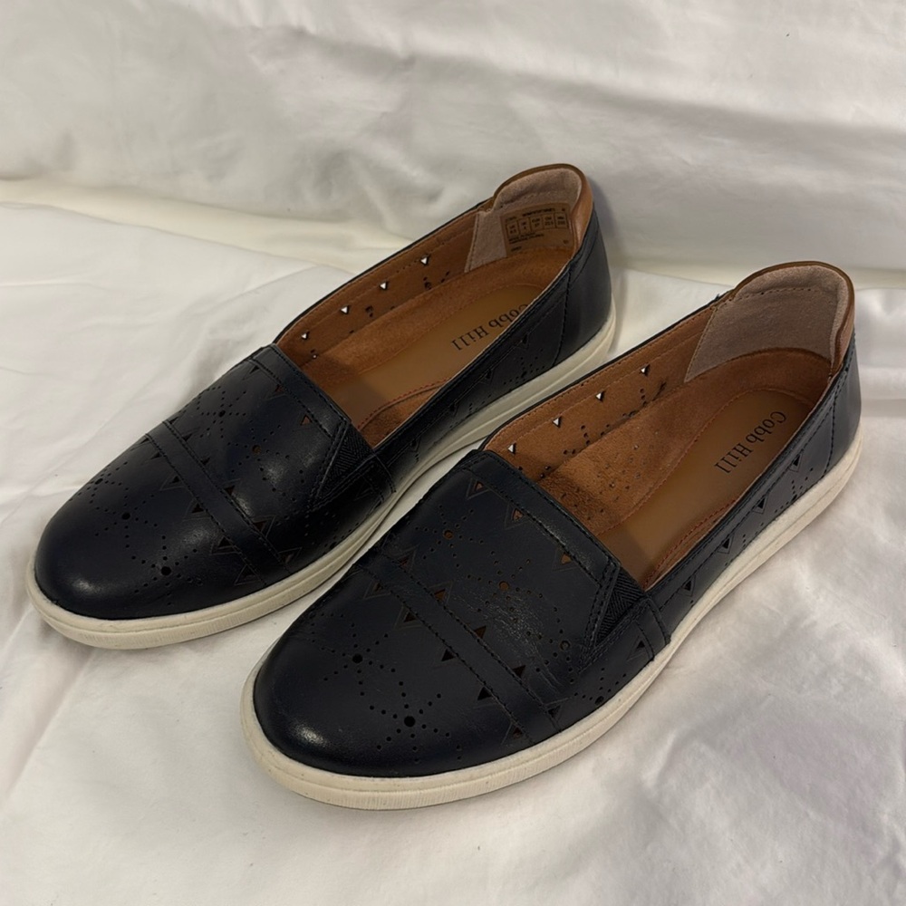 Cobb Hill Bailee Slip On. Black. Size 6.5 M